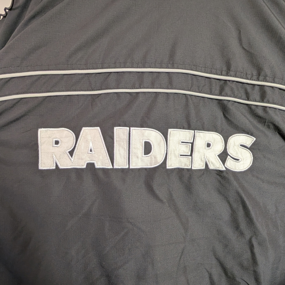 Vintage Raiders Jacket - Picture 4 of 8